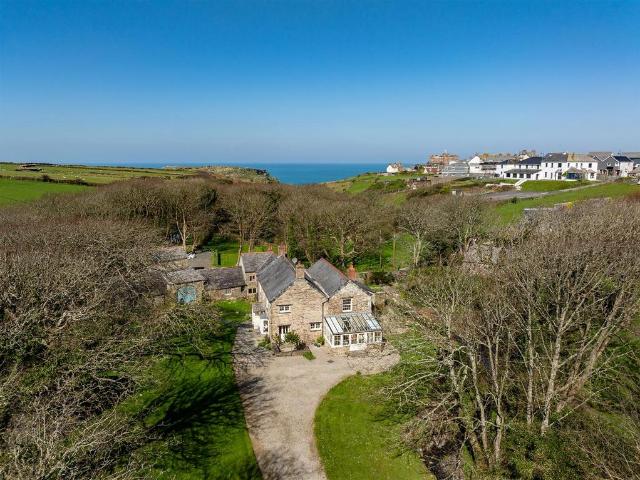 House for sale in Tintagel, Cornwall