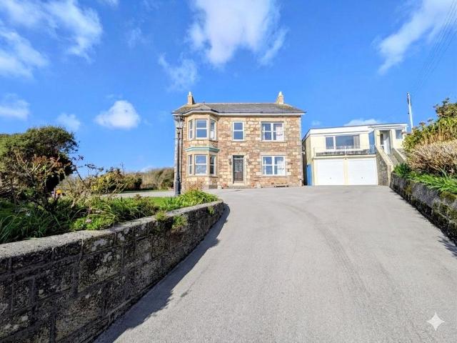 House for sale in Marazion