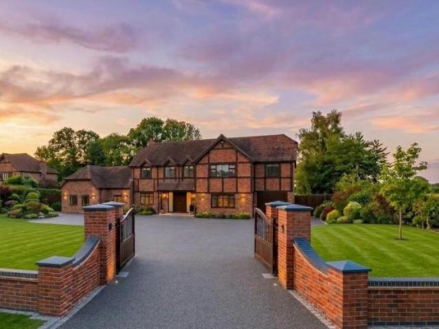 House for sale in Beenham, West Berkshire