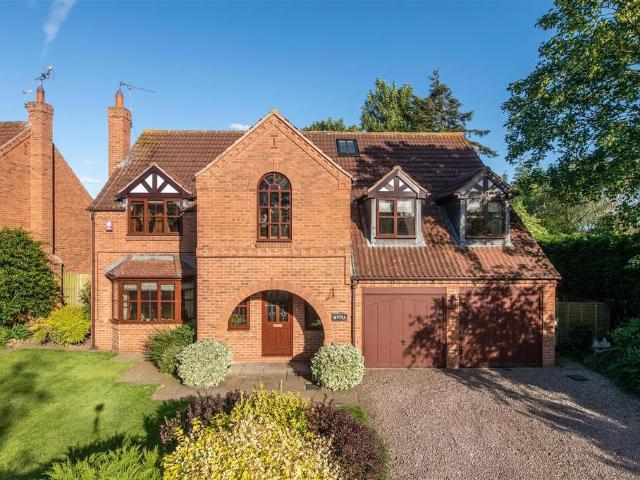 House for sale in Alverton, East Midlands