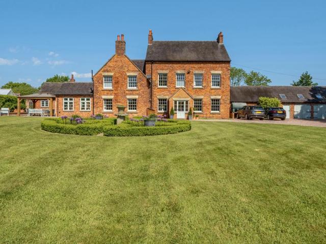 House for sale in Egginton, East Midlands