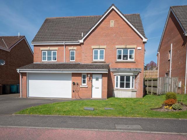 House for sale in Cumbernauld, Scotland