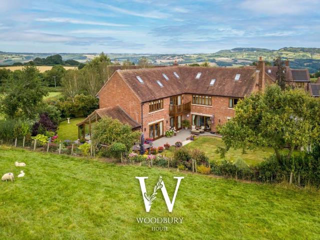 House for sale in Clifton upon Teme, Malvern Hills