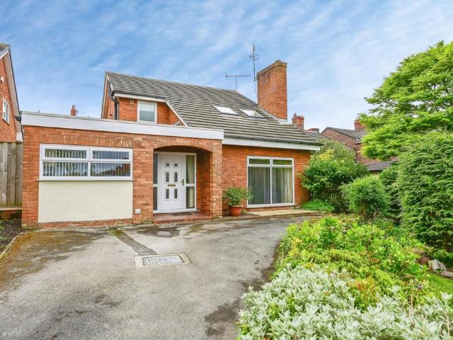 House for sale in Calderstones