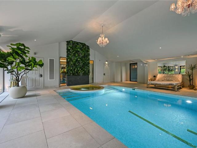 House for sale in Wrecclesham, Fole