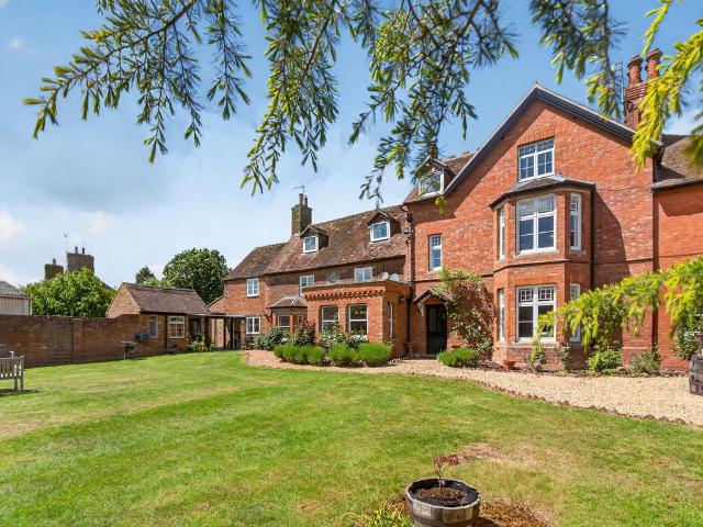 House for sale in Adstock, Buckinghamshire