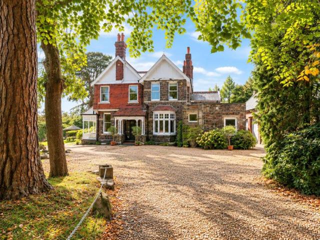 House for sale in Chulmleigh, North Devon