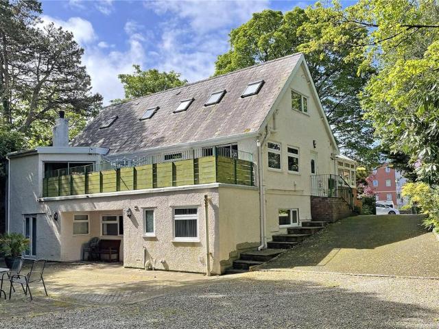House for sale in Upper Bangor, Bangor