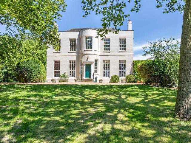 House for sale in Little Crawley