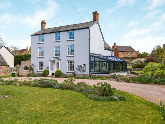 House for sale in Weston Under Penyard
