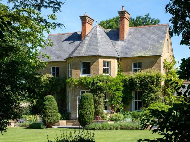 House for sale in Martock, Somerset