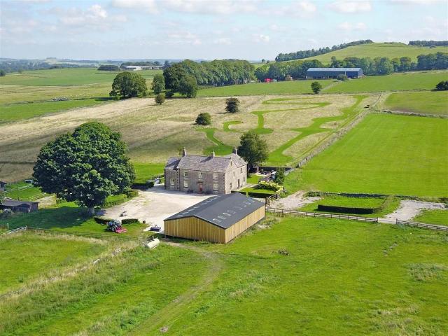 House for sale in Froggatt, East Midlands