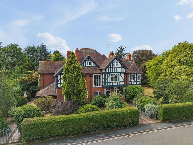 House for sale in Kingsland, Frankwell
