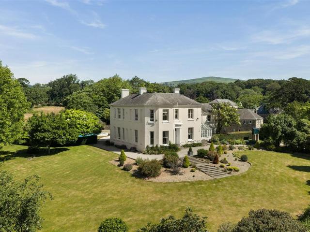 House for sale in Strode, Devon