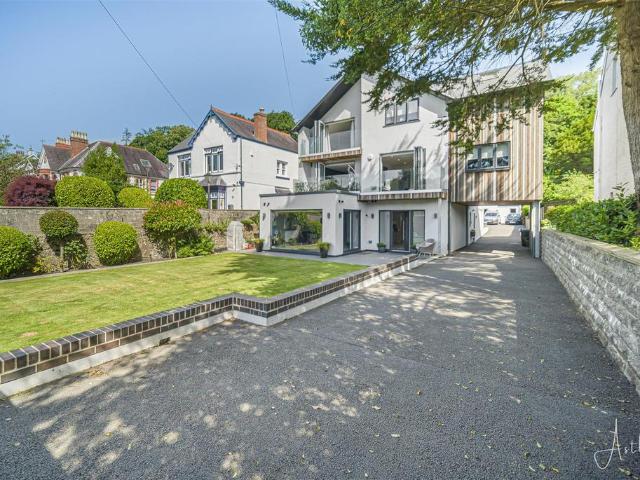House for sale in Newton, Wales