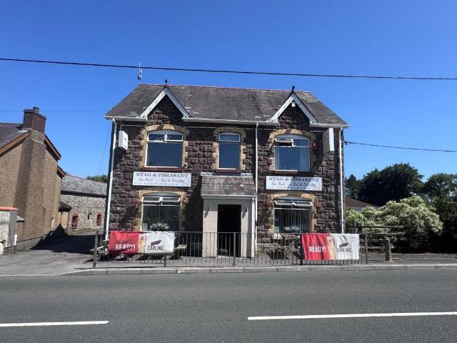 House for sale in Llanfihangel Aberbythych, Wales