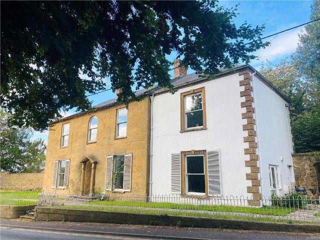 House for sale in Ilminster, Somerset