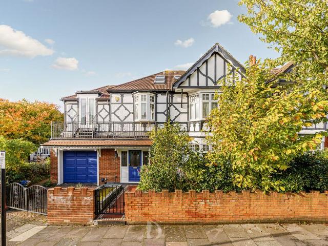 House for sale in London Borough of Ealing, Greater London