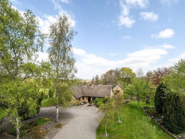 House for sale in Chiseldon, Swindon