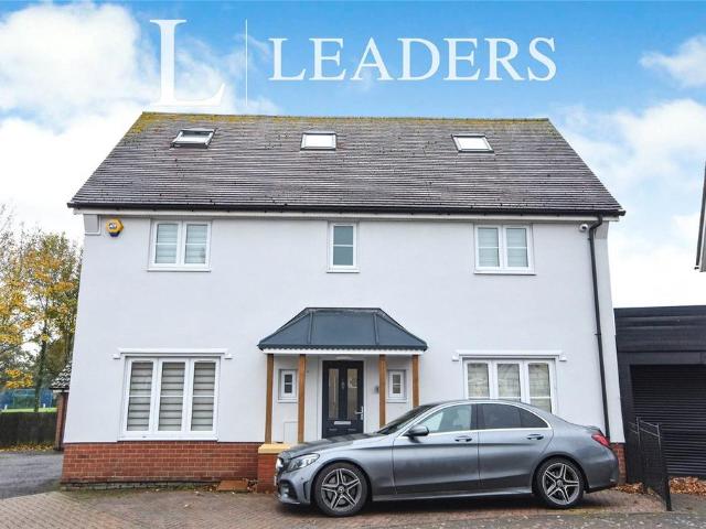 House for sale in Fordham Heath, Essex