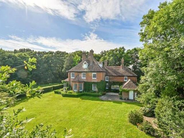 House for sale in Orlestone, Bridgefield