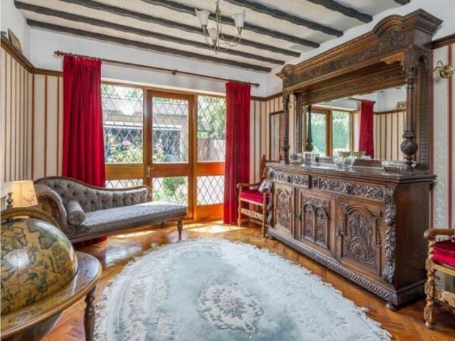 Farm for sale in Cat Hill