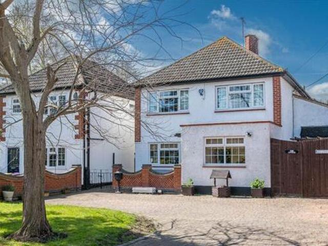 House for sale in Lyons, Greater London