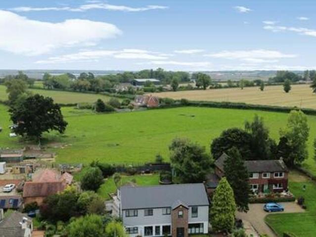 House for sale in New Bilton, Warwickshire