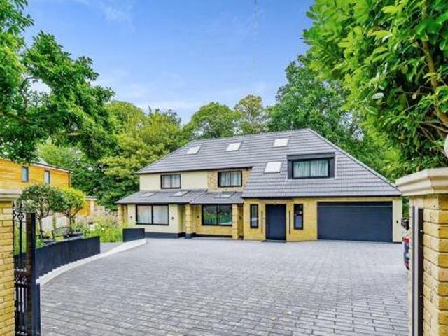 House for sale in Surrey, England