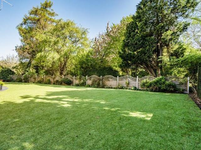 Farm for sale in The Slade, Oxfordshire