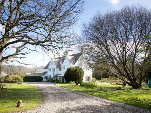 House for sale in Denbigh, Wales