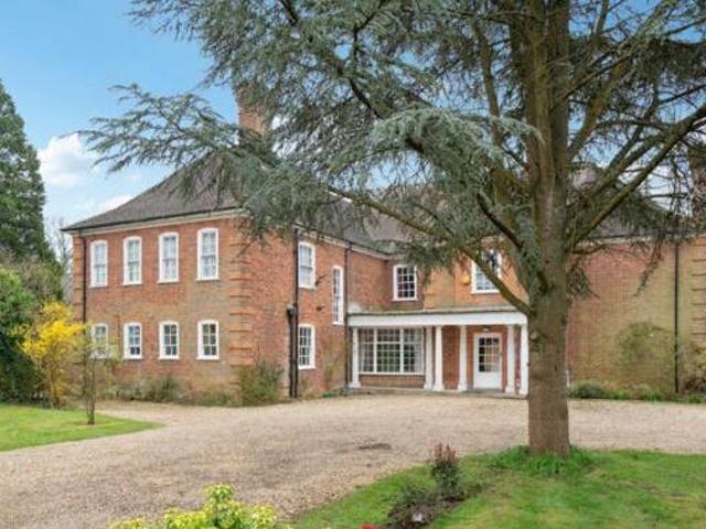 House for sale in Denham, Gerrards Cross and Chalfonts Community Board, Tatling End