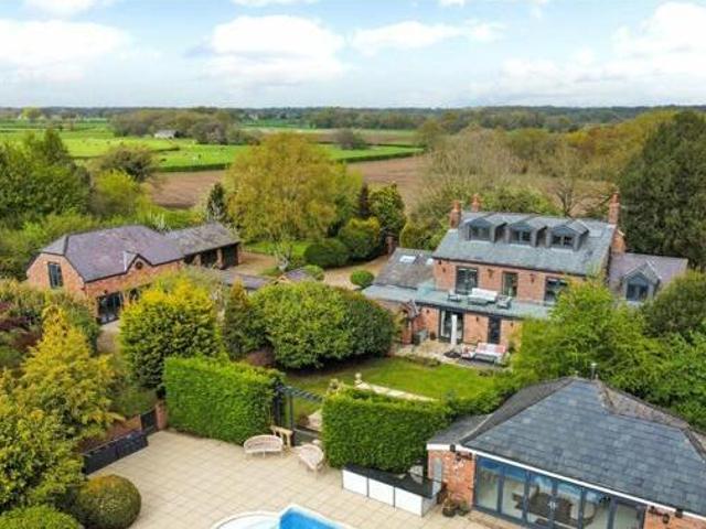 House for sale in City of London, Greater London