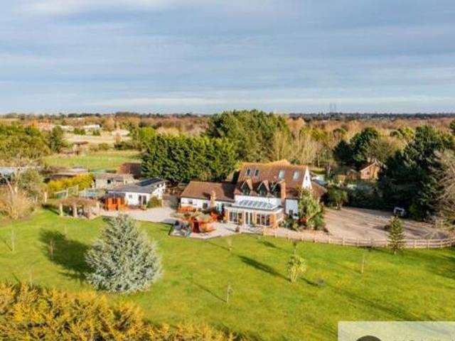 House for sale in Stokesby, Norfolk