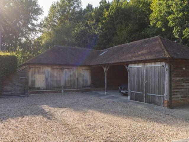 Farm for sale in Sandown Park, Kent