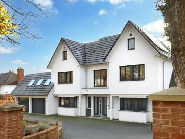 House for sale in Totteridge, Cressex