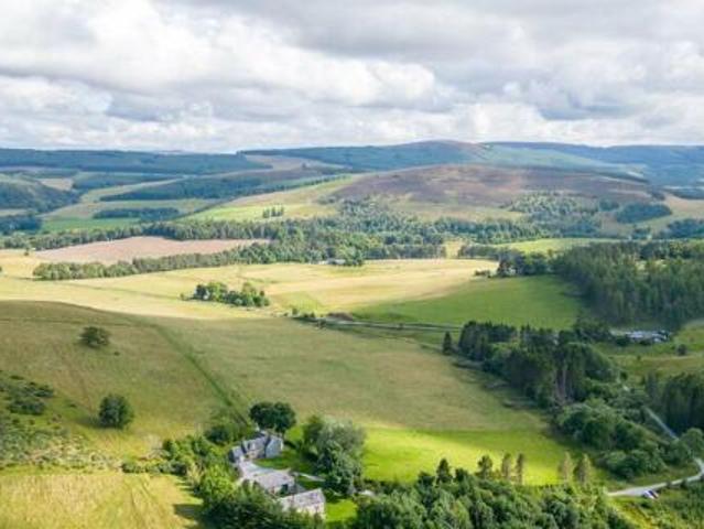 House for sale in Huntly, Scotland