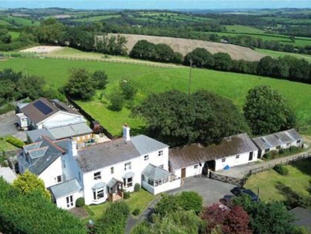 House for sale in Launceston, Cornwall