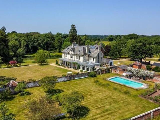 House for sale in Walhampton, Ashurst Bridge