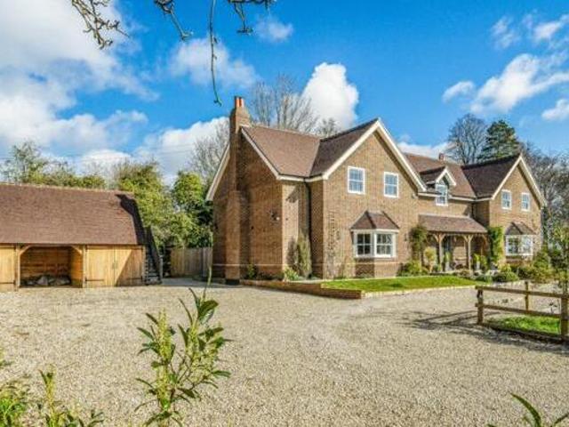 House for sale in Lunnon, Buckinghamshire