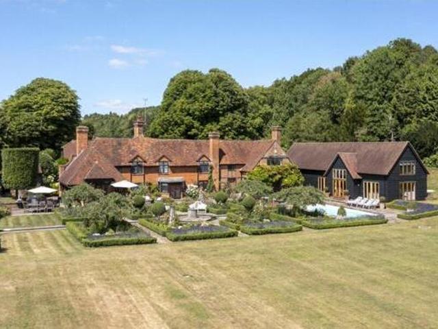 House for sale in Lunnon, Buckinghamshire