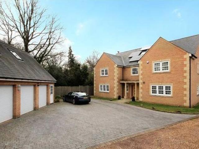 House for sale in Hertfordshire