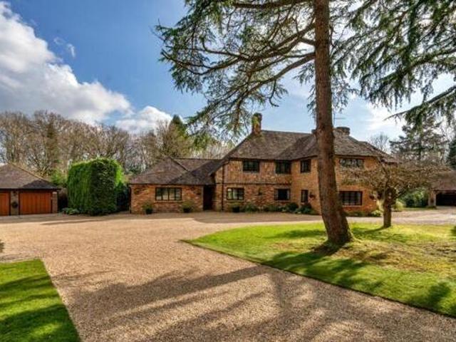 House for sale in Marehill, Horsham