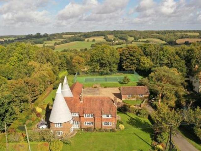 House for sale in Heathlands, East Sussex