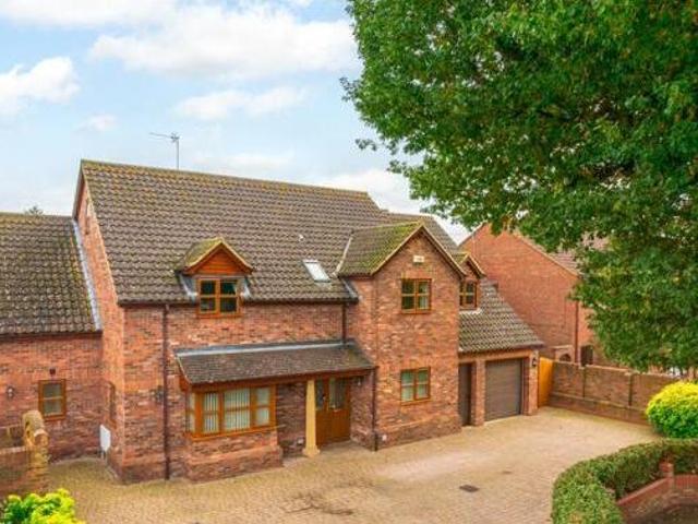 House for sale in Shefford, Bedfordshire