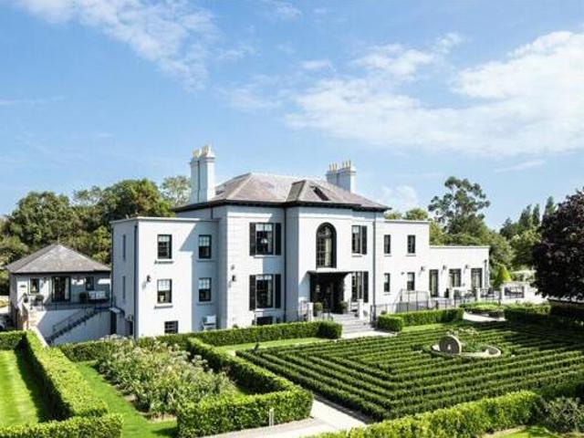 House for sale in City of London, Greater London