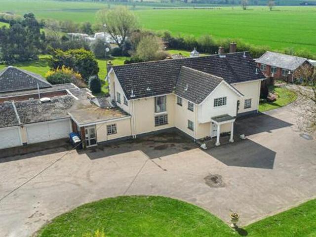 House for sale in Chelmondiston, Suffolk