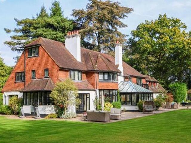 House for sale in Surrey