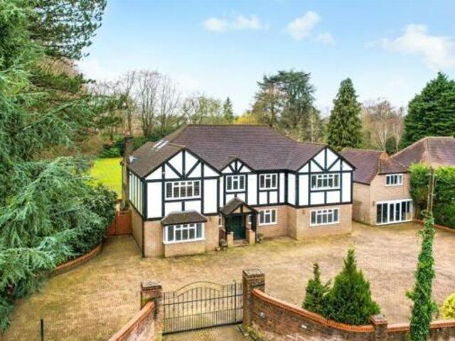House for sale in Red Hill, Surrey