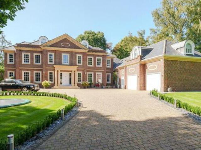 House for sale in Wentworth Estate, Runnymede